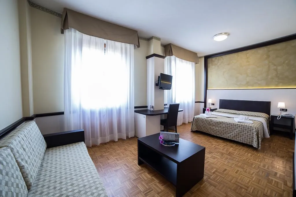 Hotel Astoria Fidenza 3*,  Италия